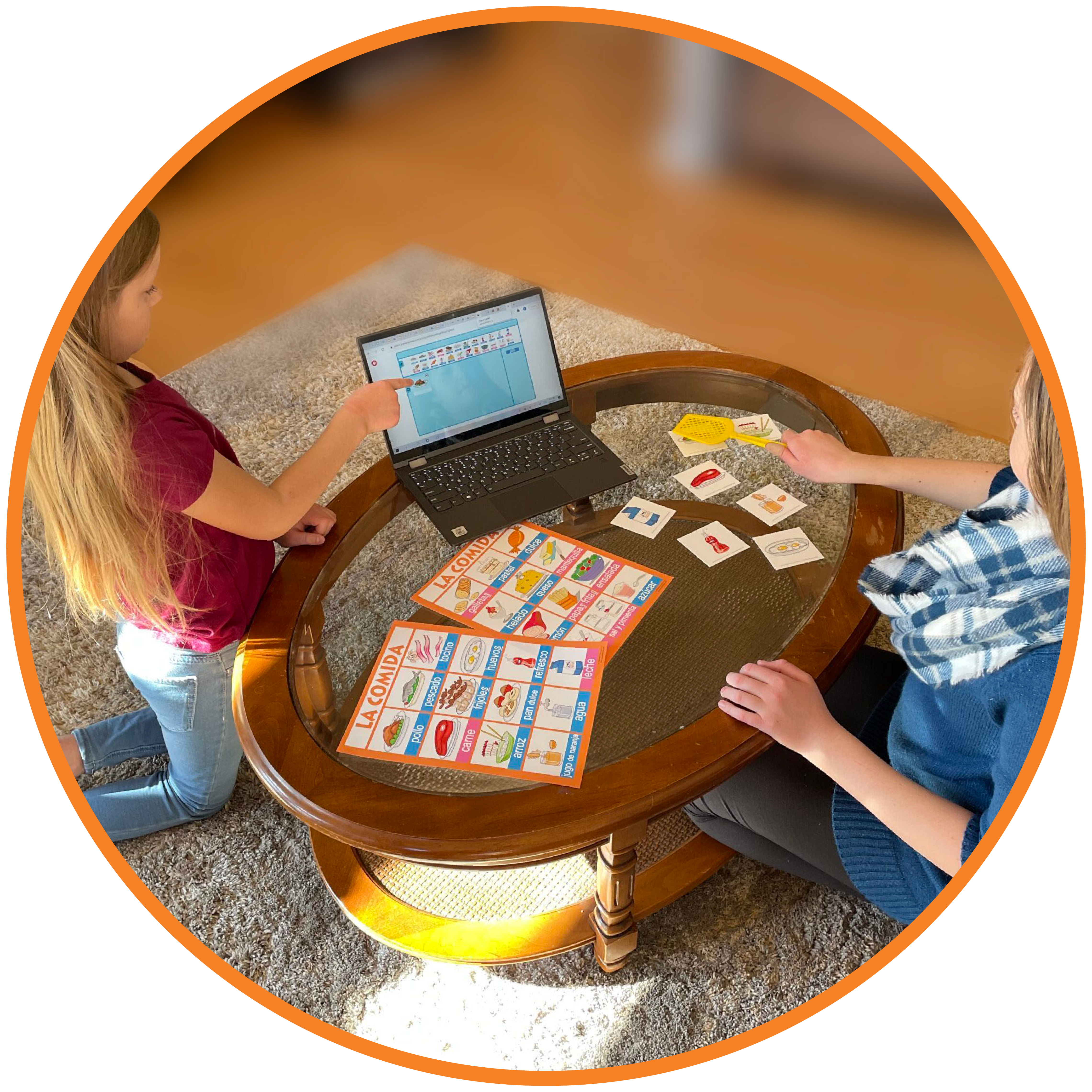 Kids playing flash cards with outline-01